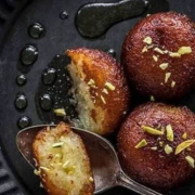 Gulab Jamun (1 Pc)